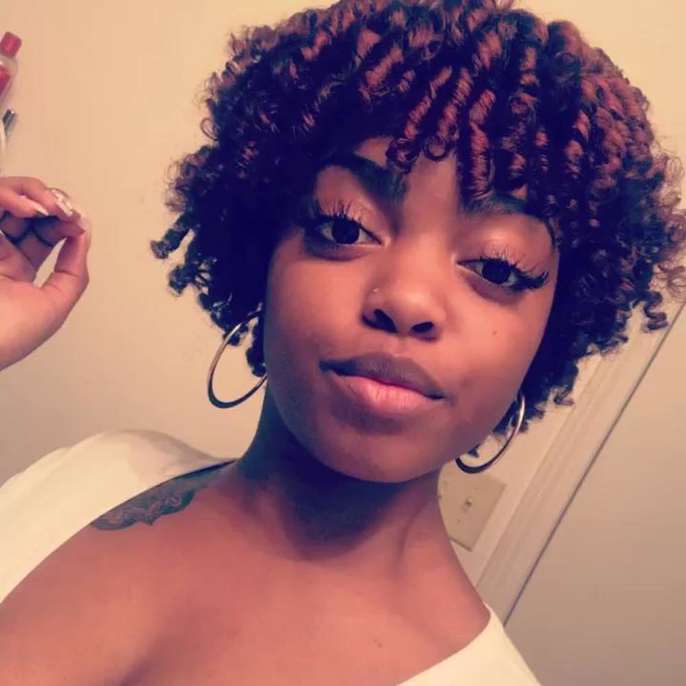 Meet your Posher, Ashylah